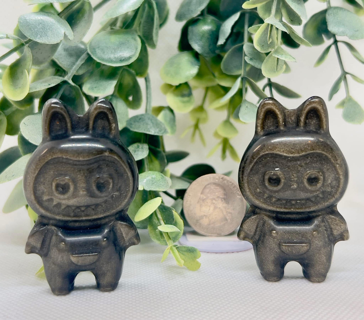 LABUBU Gold Sheen Obsidian